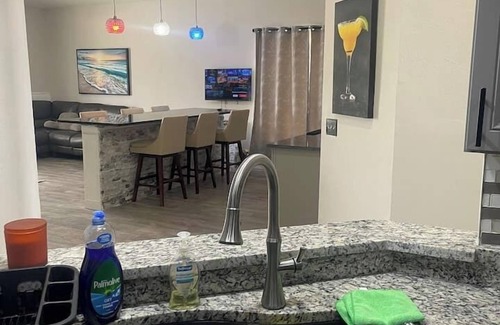 Sterling Ranch House | Lakeside Retreat in Brandon, FL – 3 Bedroom, 2 Bath Private Home