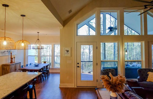 McCormick House | Lakeside Retreat, Lake Thurmond: Perfect 4 Golfers, Families & Lake Enthusiasts!