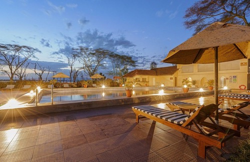 Naivasha House | Lakeside Retreat Room Ideal for Romantic Wildlife Getaways | Free Parking