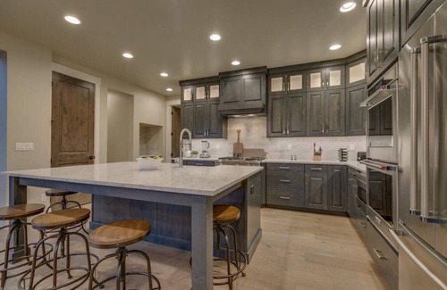 Tamarack Resort Apartment | Lakeside Retreat