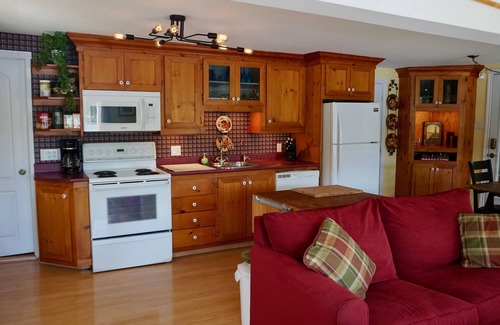 Lac-Superieur Ski Chalet | Lakeside - Tremblant Region - Hot Tub - Private