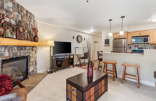Ogden Condo | Lakeside Village Haven LS1|Pool|Hot Tub|Pickleball
