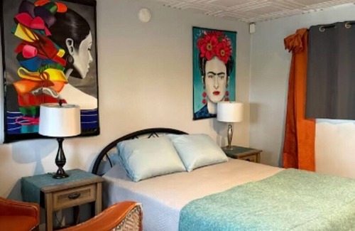 Romney Hotel | Lakeside Village Park Motel