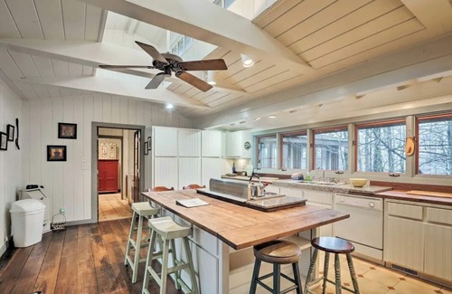 Franklin Cabin | Laketrail Lodge, 2 hot tubs