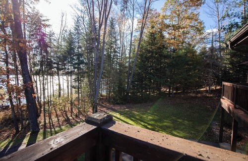 Eagle River Condo | Lakeview 2BR/2BA Second-Floor Condo at Wild Eagle Lodge – Scenic Escape in Eagle