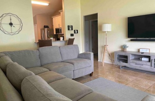 Orlando House | -Lakeview- 3B2B Home near Downtown, & Theme Parksn
