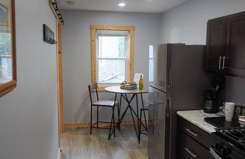 Kent County House | Lakeview Barndomunium