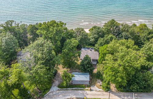 Lakeside House | Lakeview Bluff