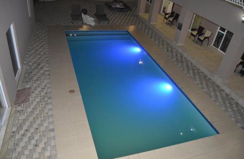 Farrarmere Hotel | Lakeview Boutique Hotel & Conference Center