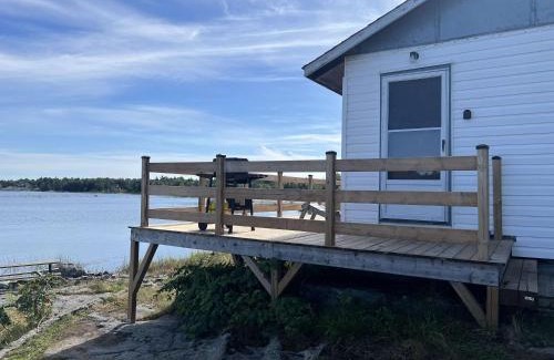Carling House | Lakeview Cabin in Georgian Bay - Rockwood #11