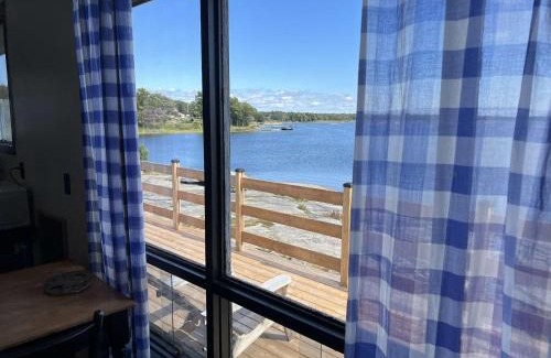 Carling House | Lakeview Cabin in Georgian Bay - Rockwood #11