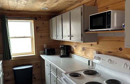 Auburn Apartment | Lakeview Central Hub