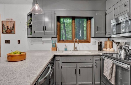 Gouldsboro House | Lakeview Chalet | Arcade | Fire Pit | Lake Access