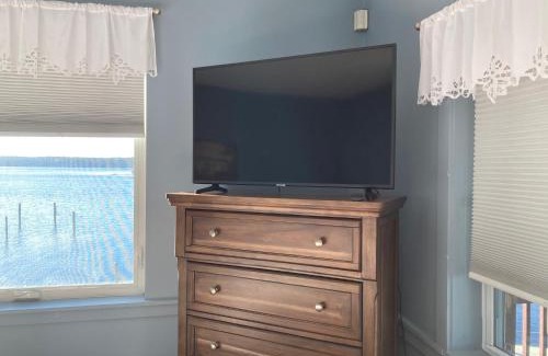 Naples Apartment | Lakeview Condo at Causeway Marina
