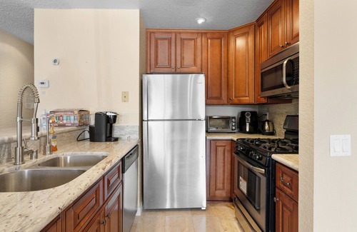 Boulder Bay Cabin | Lakeview Condo - Lakefront Complex, Lake Views, Heated Pool