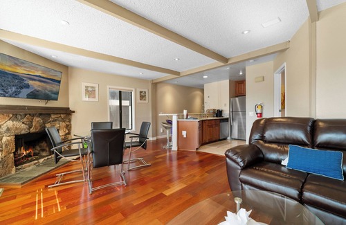 Boulder Bay Cabin | Lakeview Condo - Lakefront Complex, Lake Views, Heated Pool