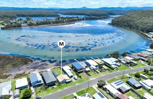 Burrill Lake House | Lakeview Cottage