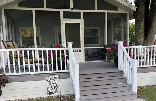 Celina House | Lakeview Cottage with a Dock at Grand Lake St. Marys