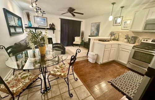 Canyon Lake Condo | Lakeview Cozy Condo At Canyon Lake