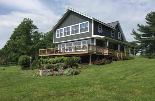 Hammondsport House | Lakeview Crossing Vacation Rental