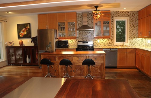 Birch Cliff House | Lakeview Designer Home On Scarborough Bluffs - 15 minutes to downtown Toronto.