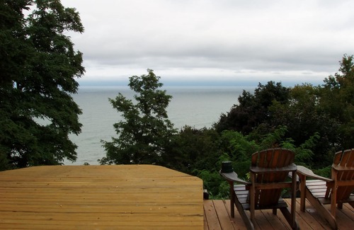Birch Cliff House | Lakeview Designer Home - 13 Minutes to Downtown Toronto