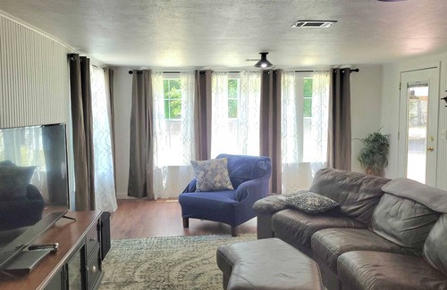 San Augustine Other | Lakeview Farm, 7 Acre Animal-Friendly Vacation Escape on Sam Rayburn Lake