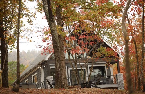 Mena Cabin | LakeView HotTub | Kayak/Fish | AtvTrls