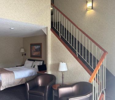 Hinton Hotel | Lakeview Inns & Suites - Hinton