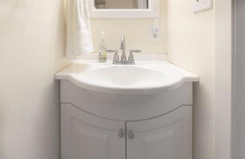 Holiday Island House | Lakeview Latitude