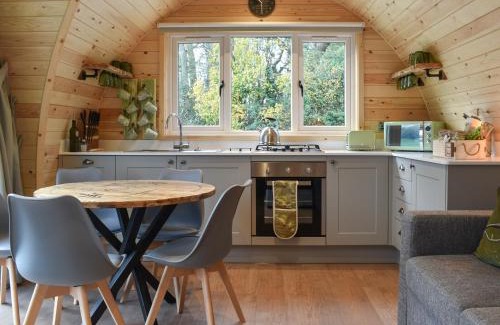 Battle House | Lakeview Lodge- Uk40692