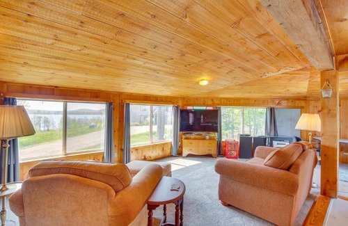 Searsport House | Lakeview Maine Retreat with Fire Pit, Grill and Canoe