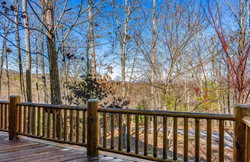 Ridges Over the Lake House | Lakeview Manor