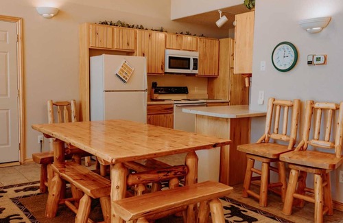 Puposky Villa | Lakeview Minnesota Getaway - Scenic Views & Prime Fishing Location