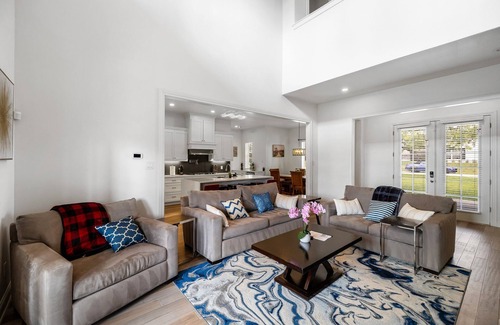 Lakewood Village House | Lakeview Oasis Home with Spa near Lake Lewisville