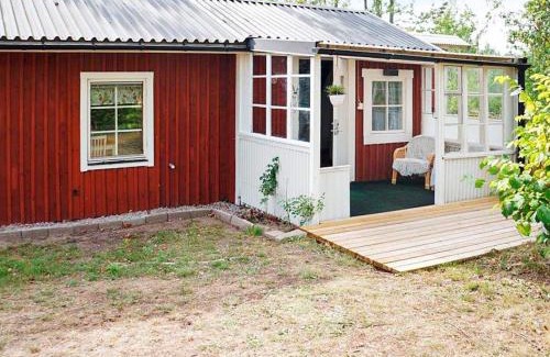 Oskarshamn Municipality House | Lakeview Retreat in Figeholm-By Traum