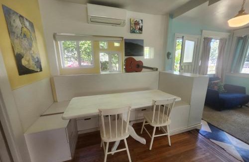East Side Apartment | Lakeview Suite by Trout Lake