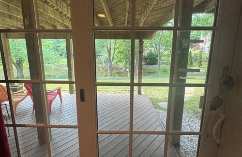 Burke Apartment | Lakeview - Tranquille and private suite Located 20 minutes from D.C