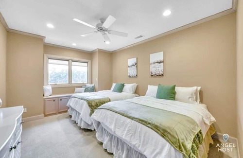 The Woodlands Apartment | Lakeview Villa | Ideal Monthly Stay | Private Pool