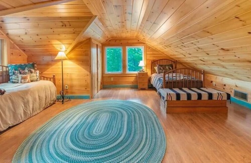 Mount Sunapee House | Lakewood Bungalow Sum