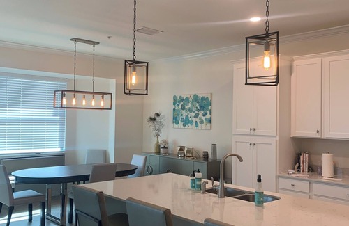 Lakewood Ranch Condo | Lakewood National Golf Club Penthouse Condo with Luxury Amenities - Pet Welcome
