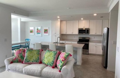 Lakewood Ranch Condo | Lakewood National Water & Par 3 view.