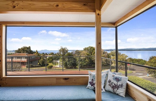 Omori Cottage | Lakewood - Omori Holiday Home