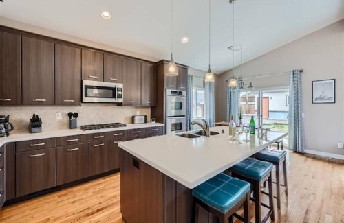 Mar Lee House | Lakewood Retreat Near Belmar