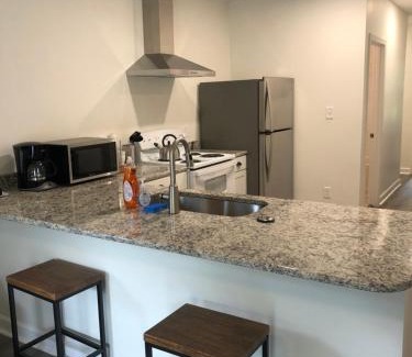 Durham House | Lakewoodlyon Park Renovated Cottage Near Duke 23b