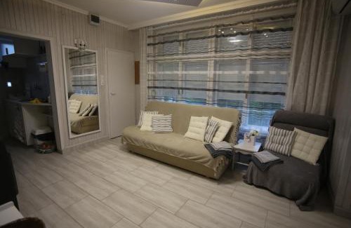 Lakitelek Apartment | Lakilak pihenőház a Holt-Tisza partján, termálfürdőnél, Lakitelek