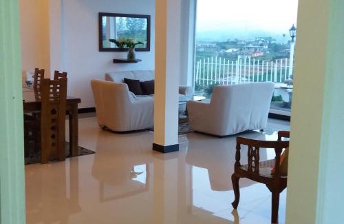 Nuwara Eliya House | LAKMI'S