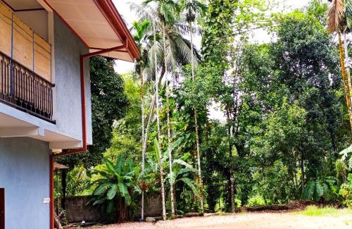 Matugama Hotel | LAKROinn