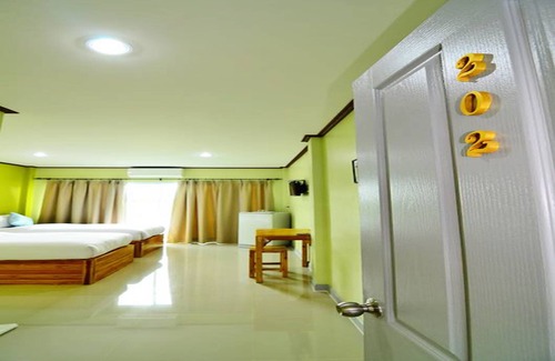 Mae Pa Hotel | Laksasuk House