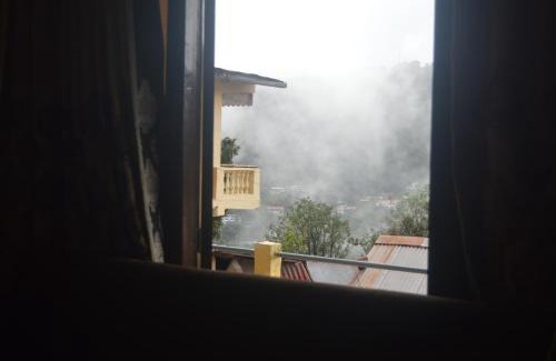 Mallital House | Lakshmi Kutteer Homestay
